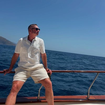 Girl dad | Boating | Travel | Bad golfer
And, run a media industry recruiting firm for fun…
♌️
#CarverTalent #mediarecruiting
https://t.co/e8WVBztjJ9