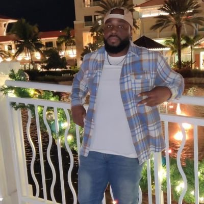 • Variety Streamer 🎮• 1/4 of the @otakusummitpod ⛩ • Content creator for @imperiumBAH • Believer ✝️ • Bahamian born and raised 🇧🇸 •