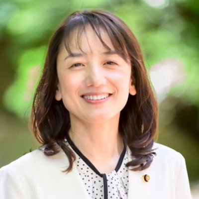 〜私が「伝える」 人が「つながる」 みんなで「育くむ」 西宮のくらし〜 西宮市議会議員 1期目/政党無所属 /R5民生常任委員会副委員長、R6建設常任委員会副委員長/市政を伝える活動を主軸に市政報告会、報告便り、LINE@、blog発信等しています。↓下記URLからご覧になれます。