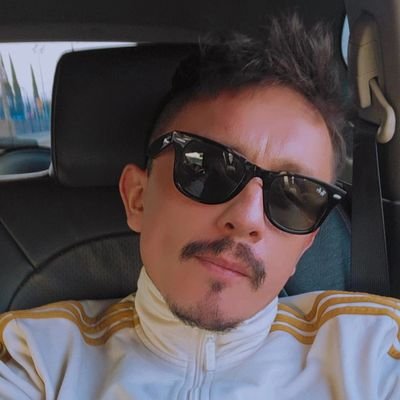 Amateur Marathoner🏃🏻
CDMX • Yogui• Cocina• Libros• Crossfit•Runner