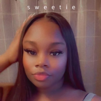 LLJET💙🕊️ 🧸 Soft voice, hard truths. 💋 Occasionally toxic. Always fine. 🐍 B!tches is werid & I stand on that.