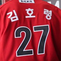 모룡 ! (@sunbalkhr) 's Twitter Profile