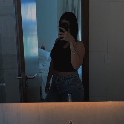 Emyporttugall's profile picture. ❤️‍🔥