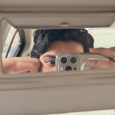 لا يوجد أختصاص لهاذا الحساب، أكتب هنا ما يجول في داخلي من قصص في لحظتها.