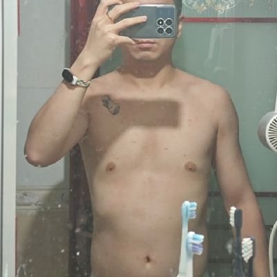 qpznp46837998's profile picture. 