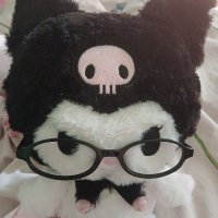 Moist (@m0oon1e) 's Twitter Profile