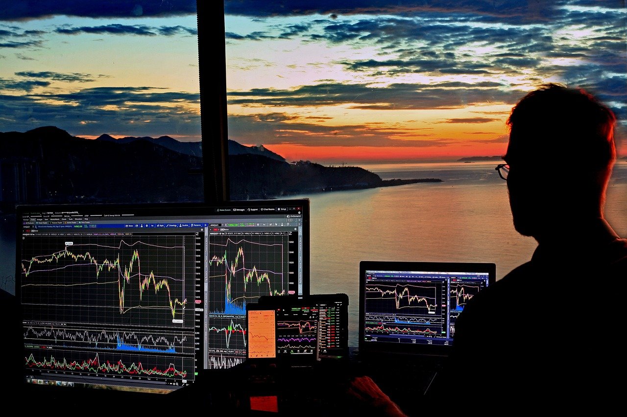 15-30% Monthly | 2 High-Conviction Stocks.Short-Term Gains: 15-20% in Days/Weeks.DM