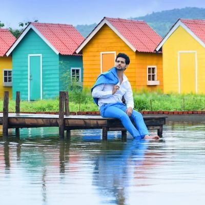 Museer___m's profile picture. Follow me
 Follow back