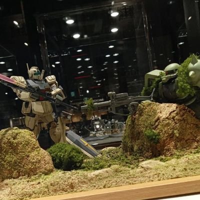 以前のアカウントが消えました。
中3です!ガンプラ作りが趣味です
一応12thGBWCのファイナリストです