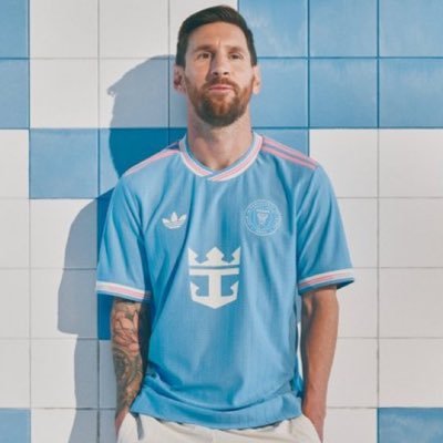 Sports10time's profile picture. Just a dude from Cal that yap about the sports