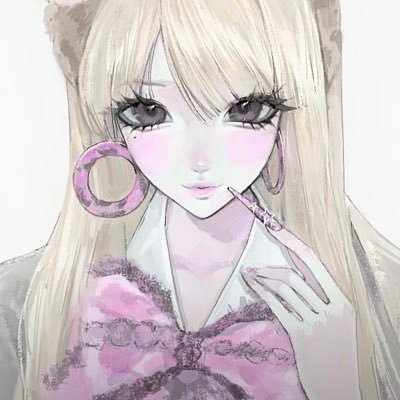 Gulenyue's profile picture. 存存照片@qbhn2022