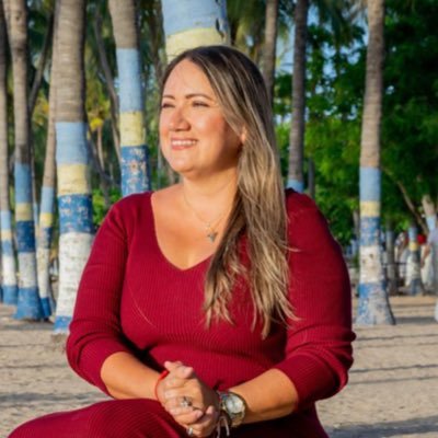 Dios🙏🏻Mamá MADJ❤️Abogada & Trabajadora Social | Gestora Cultural, columnista de opinión |CEO Fund. InspirARTE Aain | Mujer Cafam La Guajira 2020