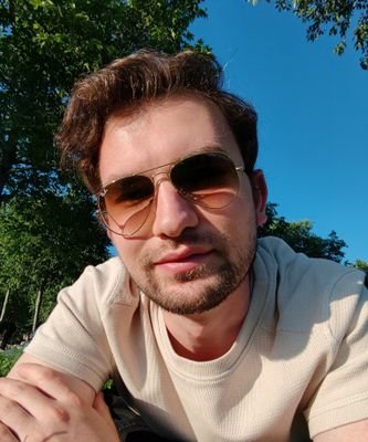 Yalniz_adam_'s profile picture. Ama her firavunun da bir Musa'sı vardır.