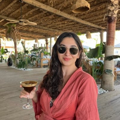 0xzeynep's profile picture. 