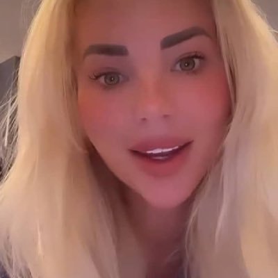 Rayanjell's profile picture. 