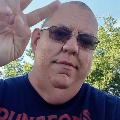 CrazyMagicHawk1's profile picture. Payette Idahoan I am love My hometown
also a tiktoker/YouTuber