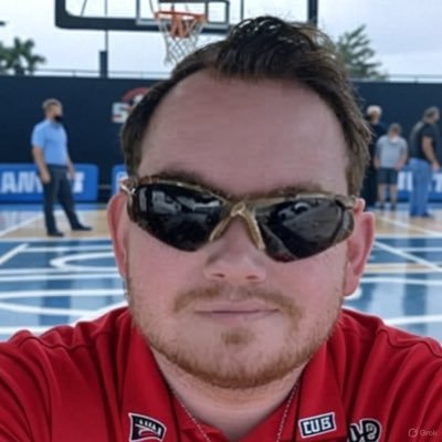 VicsGotGame's profile picture. I’m him. 100% accuracy in sports takes. Best gamer in the world. Master of Ukulele. Considering moving to Nevada.