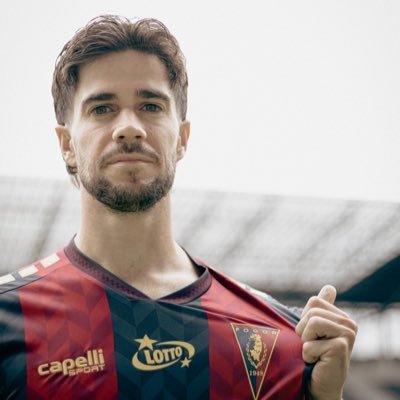 ⚽️Professional Football Player 🇵🇱Pogon Szczecin⭐️Former player of Real Madrid Manchester City -Almería -Al Ahli -Rayo Vallecano - Karmiotissa- Slask Wroclaw