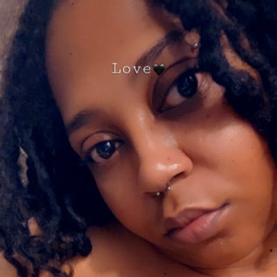 Mother of 2 🎀🏈♥️ Comedian 🎭 Social media influencer 🙃🌈