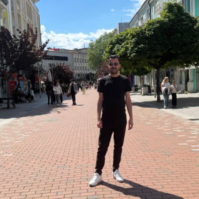 Cahit18198792's profile picture. 