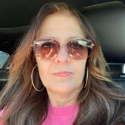 God, family, country! 🇺🇸 MAGA loving Christian supporter and patriot. Proud American and Texan. Scam survivor & Safety advocate sharing info on scam recovery