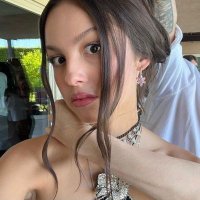 a (@hstylesflowerb) 's Twitter Profile Photo