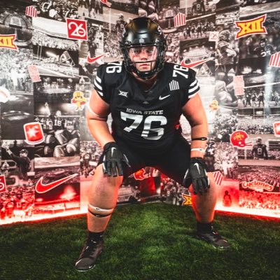 6’5|330|LT|2026|Ⓜ️innesota|Prior Lake Minnesota/ #3.0 GPA/#2 OL in MN/ 590 Squat/325 bench/295 clean/7️⃣5️⃣/ Email: Ethan.beckman26@gmail.com