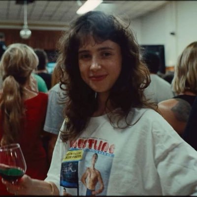 kallineszy Profile Picture