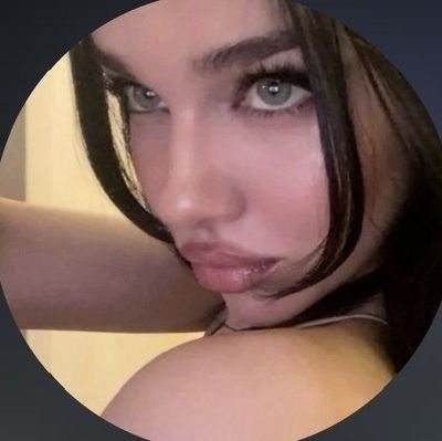 roleplay nsfw
+1000 caracteres.