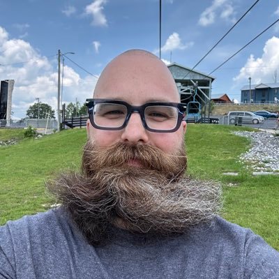 LaneSeverson1's profile picture. Read a lot. Drink diet coke