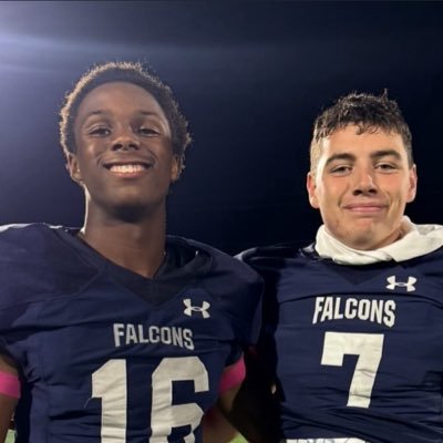 Grayson_Bell27's profile picture. FCA 2027 TE,MLB,DE/6’3/210/Bench235/squat385/DL 500/clean 235contact 615-969-5030