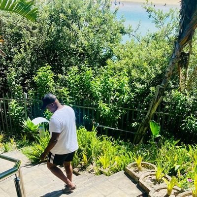 Stan_oko's profile picture. Delusional optimist🦄 |  Cloud | CyberSecurity | B.I.T in Business Systems