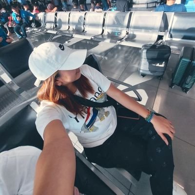 jeyacams_'s profile picture. get rich or die tryin'