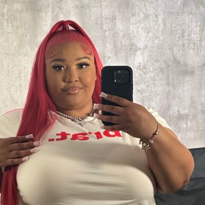 lemariacx's profile picture. Navy👼🏽