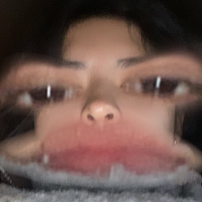 SorPendeja's profile picture. Tal vez no sepa lo que hago, pero luzco genial haciéndolo 💅🏻🌈