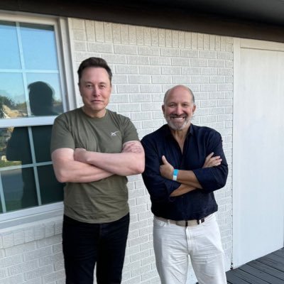 Guiding @ElonMusk's vision for a better future through SpaceX, Tesla, Neuralink, and more. & I Tech enthusiast, dream chaser, and innovation