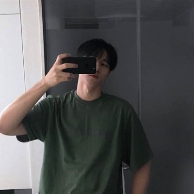 huangzh68175150's profile picture. 