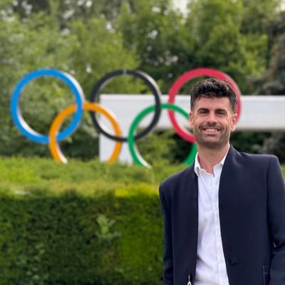 Olympian ⛸ IOC Young Leader 🌈 Sport Media & Communications📱 @olympics @iocyoungleaders @competeproud