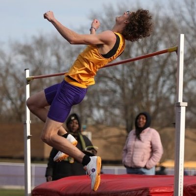 CCHS || Hurdler & High Jumper || 6’4” 175lbs || ‘23 ‘24 ‘25 State Qualifier 1a & 2a || 2025 All State High Jump & 110m Hurdles || Class of 2026