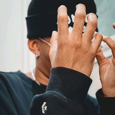 Hardlyn231805's profile picture. 