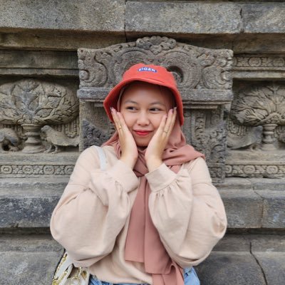 lolilos's profile picture. 