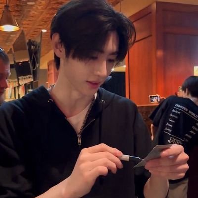 hooncers's profile picture. for enhypen fan account only