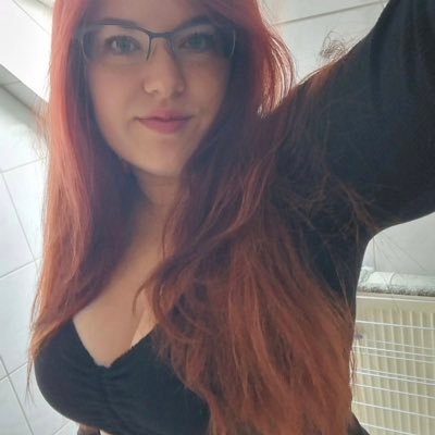 Single and seeking adventure (and someone to share it with!) 💖