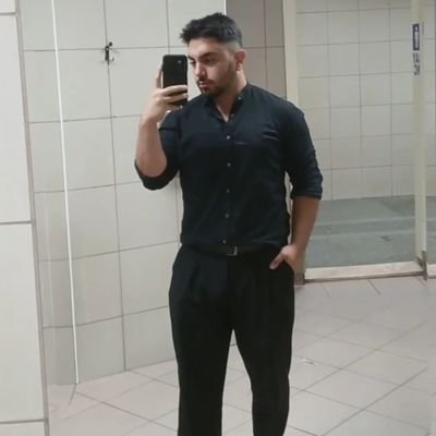 umtcngrbz's profile picture. 