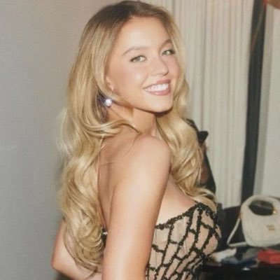 balladofagirl's profile picture. well me again