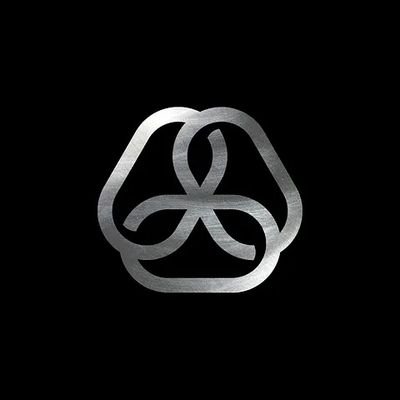 linaraX5's profile picture. 
