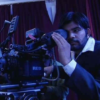 LoyalR32565's profile picture. 