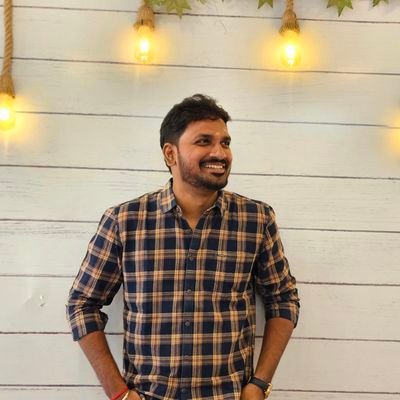 mohanv007's profile picture. Ennam pol Vazhkai❤️