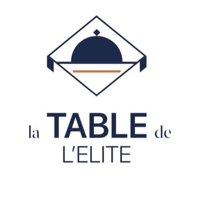 Cuisine raffinée & cadre élégant au cœur de Douala. Réservez au 📞 +237 686 151 717