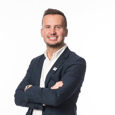 CEO ERA CORNELIS
📍Anderlecht
📍Molenbeek
Proud Dad of Rose 🌹